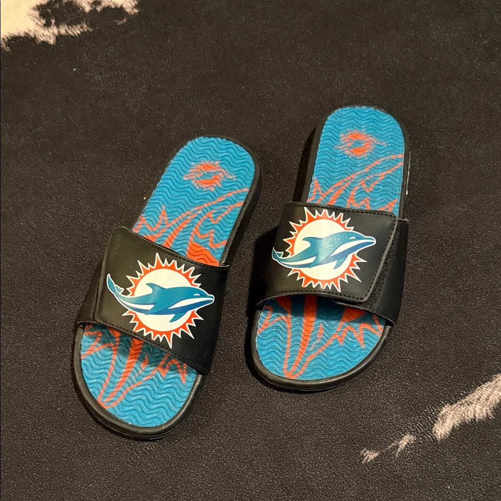🩵Miami Dolphins Men’s Slides•Size:S•7/8🩵